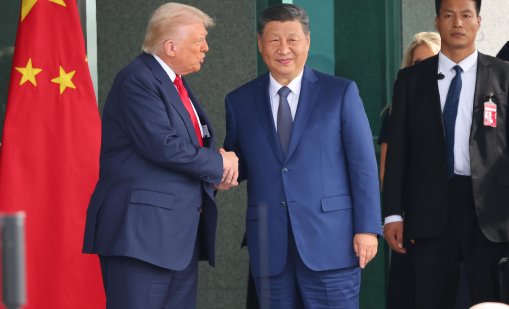 Доналд Тръмп и Си Цзинпин разговаряха 1 час и 40 минути, не казаха за какво