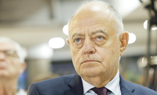 Атанасов: Явно имат проблем с кадровото окомплектоване, феодализират министерствата