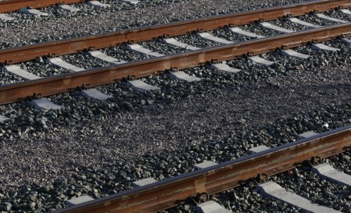 Мъж, лежал на релсите, е прегазен от влака Петрич - София