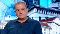 Николай Николов: Пожарната трябва да има собствени хеликоптери