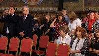 Вярващи освиркваха Митрофанова в "Св. Неделя", патриарх Даниил прекъсна литургията