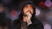 Жена от Флорида отказа да си плати сметката, щял да я покрие съпругът ѝ...Еминем