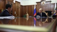 Путин се страхува от нов преврат, докато Русия най-накрая започва да се огъва