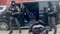 ГДБОП арестува четирима дилъри, задържа 350 кг марихуана