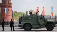 Парадът за Деня на победата в Русия без танкове - знак, че войната в Украйна не върви по план