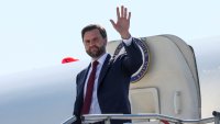 Ванс сподели за "труден момент", в който е съобщил на Тръмп за убийството на Кърк 