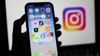 ЕС посяга на "най-милото" на децата - TikTok, Facebook и Instagram