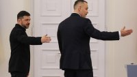 Полша отне най-високото държавно отличие на Зеленски