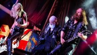 Буря прекъсна концерта на Judas Priest в София, но метъл легендите се върнаха на сцената