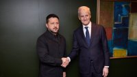 Зеленски и Стьоре обсъдиха укрепването на противовъздушната отбрана на Украйна