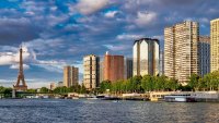 ЕС търси решения за жилищната криза: Поставя още ограничения на Airbnb 