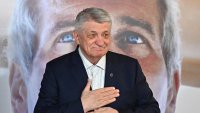 Критик на режима в Русия остава спорна фигура в емиграцията