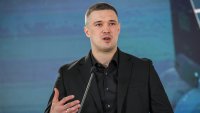 Патовата ситуация между Зеленски и Федоров: Никой не е готов на отстъпки