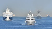 Яхтата на Путин плава през датски води, ескортирана от руски военни кораби?