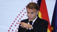 Макрон:  Завръщането на Великобритания в ЕС би било чудесна новина