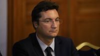 Крум Зарков: Борисов разбира, че е настъпва мотиката