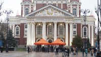 От днес до 24 май: Намалени цени на билетите в Народния театър