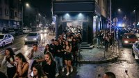 Евакуираха цяла дискотека в Царево, някой пръснал с лютив спрей