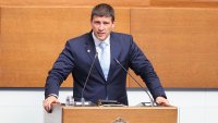 Ивелин Михайлов: Да сменим Конституцията и да обявим у нас две касти