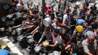 Газа ще получи още 90 камиона с хуманитарна помощ