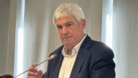 Политическите сътресения водят и до сътресения в икономиката и финансите