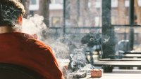 Рязкото увеличение на данъците върху тютюна: Изпитана рецепта за фискален и социален срив