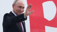 Зеленски дарил Путин с внучка, носи името Елза