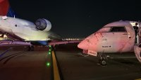 Пътник на Delta Airlines за инцидента: Хаос на борда, бяхме напълно смачкани