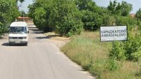 Съграждани на мъжа, който вдигна немските изтребители, не вярват да е луд
