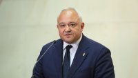 Демерджиев за полетите: Българската прокуратура да покаже за кого работи