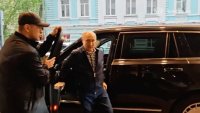 Владимир Путин "инсценира непринудена среща с публиката&ldquo; ВИДЕО