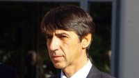 Шишков смени ръководството на 