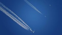 Транспортни самолети &bdquo;С-17 Globemaster&ldquo; ще презареждат три дни на летище Варна