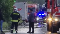 Тежка катастрофа между тир и кола край Кресна взе жертва