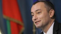 Керемедчиев: Мирният план за Газа зацикля, Младенов остава фаворит за ключовия пост