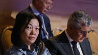 Защо Украйна толкова яростно нанася удари по "любимия милиардер на Путин"? 