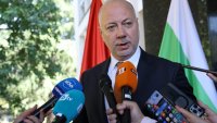 Желязков: Не сме щрауси, които ще заровят главата си в пясъка