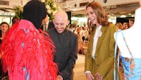 Кейт Мидълтън подкрепи Виктория Бекъм като облече костюм на марката й