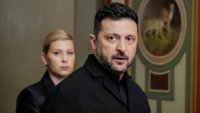 Зеленски пристига в Кишинев, Санду го посрещна