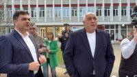 Борисов иска видеонаблюдение на склада за машините 
