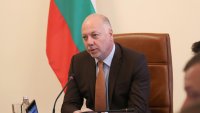 Продажба на държавни имоти, средствата - за изграждане на училища и градини