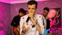 От Ейми Уайнхаус до Васил Найденов: Антон Котас с винтидж шоуто Back To Music Rehab
