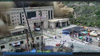 Внезапно наводнение помете стотици хора в Непал, има загинали ВИДЕО
