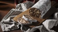 Рецептата Dnes: Сладък салам с течен шоколад