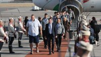 В кадър: Какви емоции! Посрещаме волейболните ни гордости