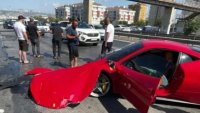 Механик разби „Ферари“ за 400 000 долара на тест драйв