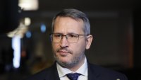 Служебният кабинет закрива 