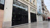 В кадър: Париж се готви за безредици, магазините са "опаковани" 