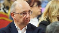 Николай Василев отсече: Администрацията може да се намали с 30 000 души