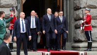 Румен Радев защити Абровски от атаките, скоро предлага нов шеф на ДАНС